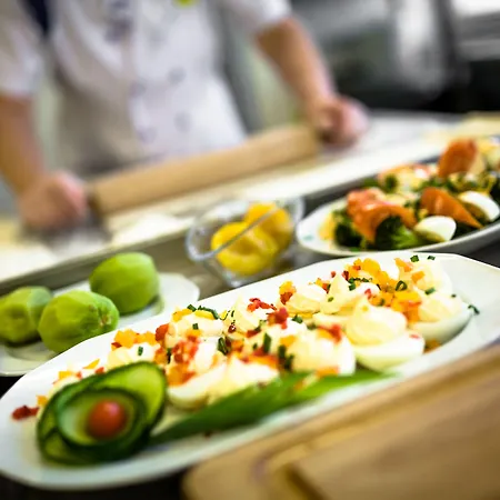 ***nat Ξενοδοχείο 3*